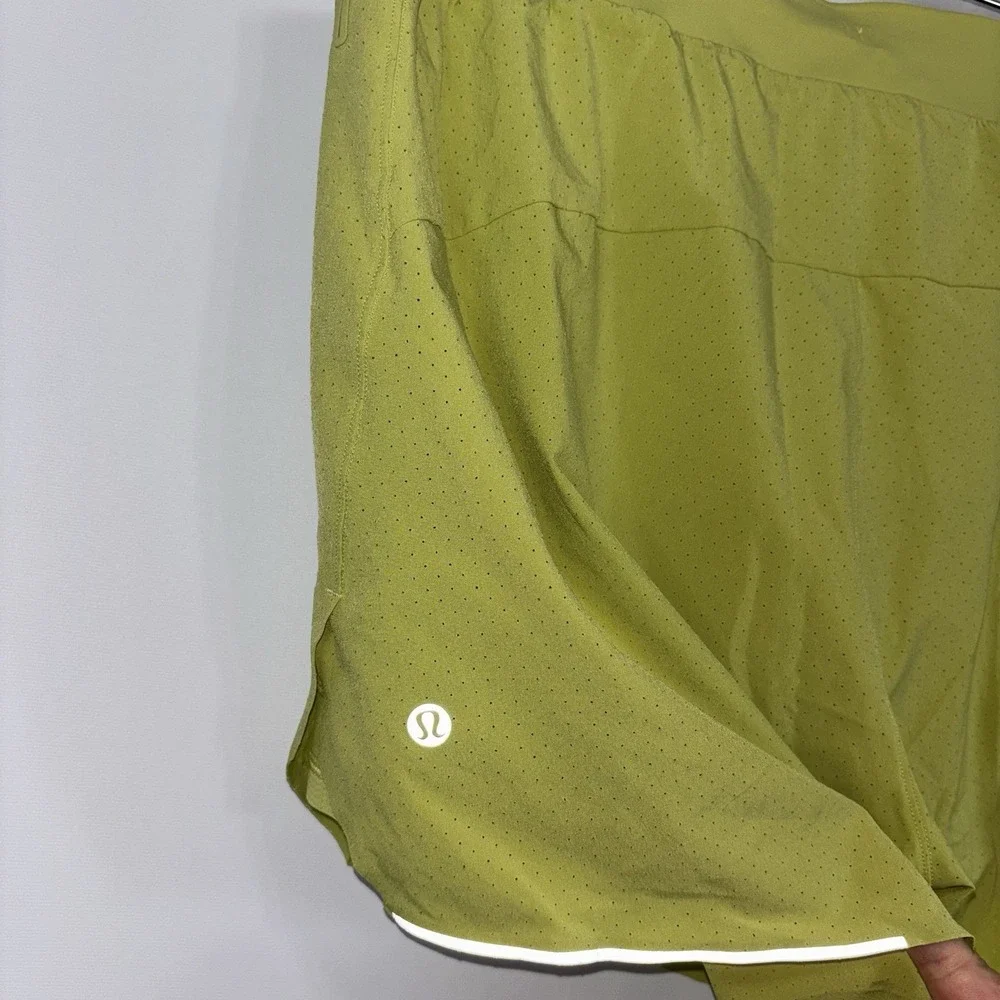 Lululemon x Barry's Wasabi Running Shorts Reflective Perforated Lime XL